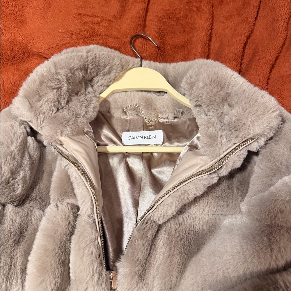 Calvin Klein Women's Teddy Jacket - Cream